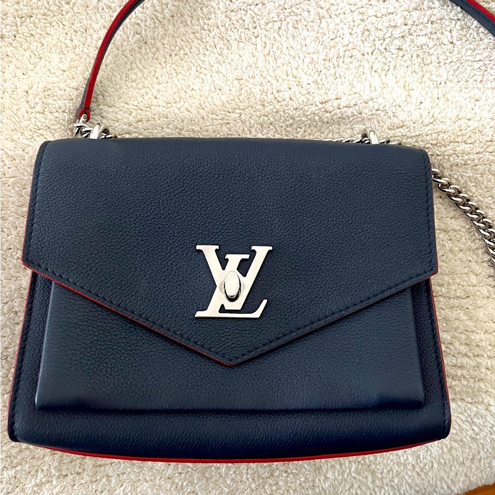 Louis Vuitton MyLock Me